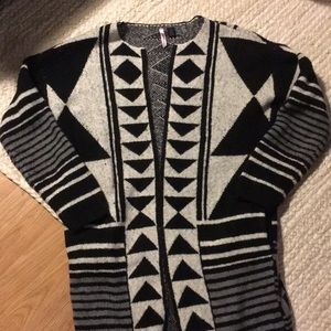 Geometric sweater!